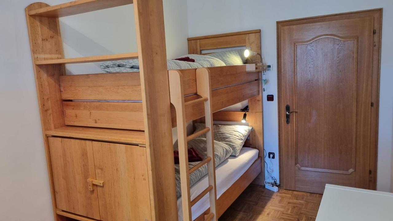 Fridas Place - Der Blick Ueber Ganz Villach - 160 M2 Ferienoase - Ganzes Haus Bis Zu 8 Personen Εξωτερικό φωτογραφία