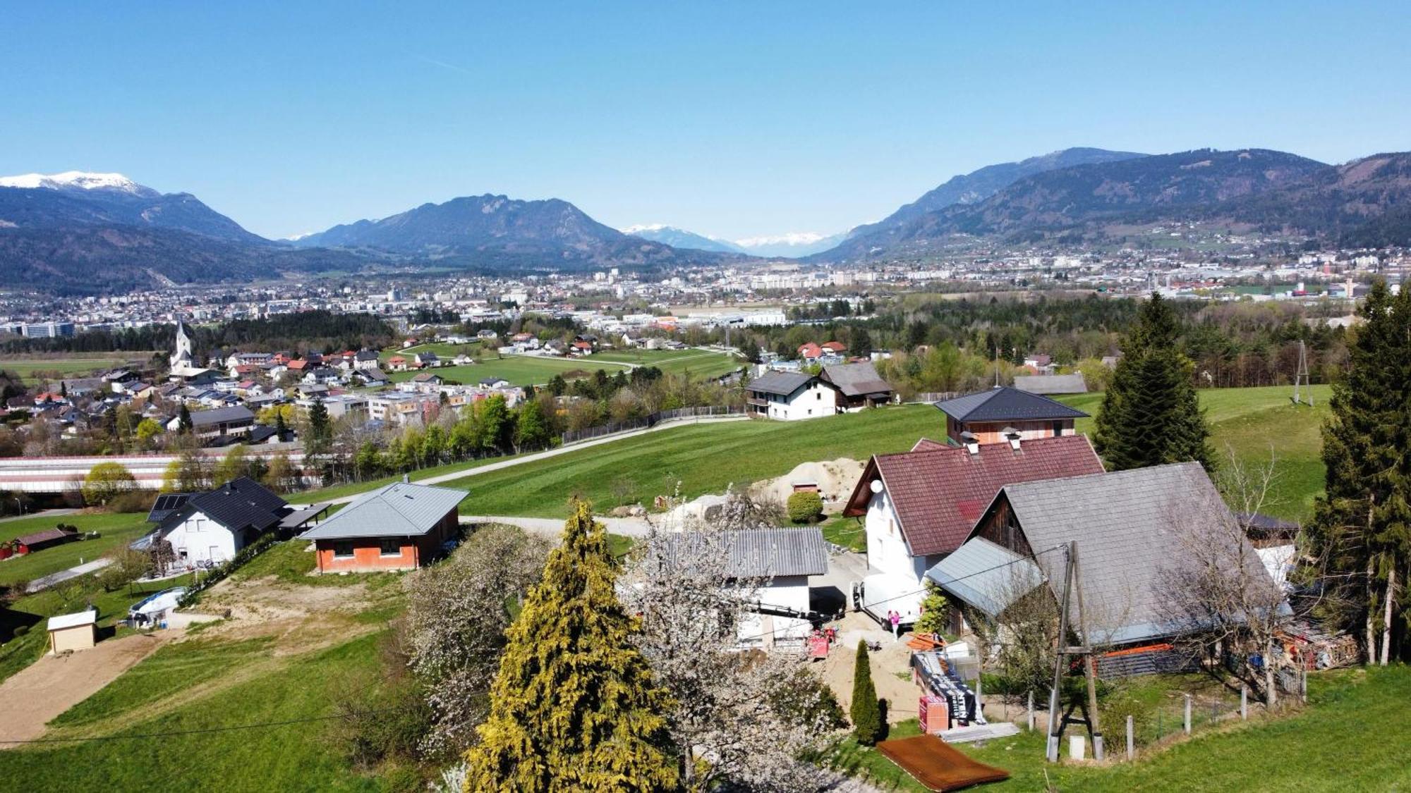 Fridas Place - Der Blick Ueber Ganz Villach - 160 M2 Ferienoase - Ganzes Haus Bis Zu 8 Personen Εξωτερικό φωτογραφία